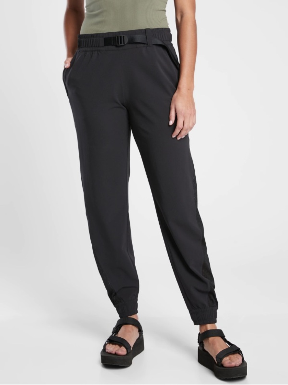 Athleta Quest Jogger